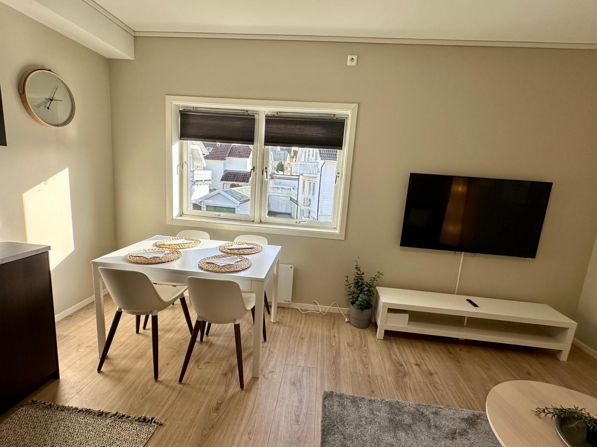 Modern 204 Apartment *